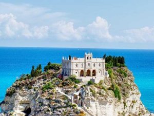 Turismo: visitare la Calabria in primavera