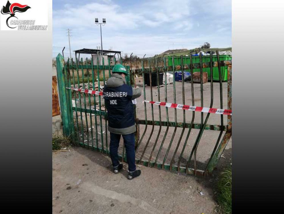 Cutro, sequestrato Centro raccolta rifiuti pericolosi (e non) dai Carabinieri del Noe