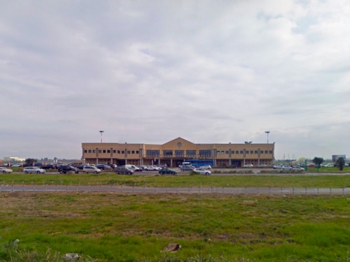Aeroporto, il meetup amici di Beppe Grillo: «In cerca di poltrone per volare, la Regione faccia societa&#039; unica!»