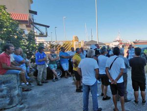 Royalties pesca, consiglio comunale di Crotone approva documento a sostegno