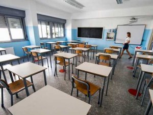 Covid, cinque sindaci del Crotonese chiudono scuole nonostante sospensione Tar