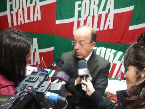 Salvatore Pacenza si dimette da vicecoordinatore provinciale di Forza Italia a Crotone: «Stato di abbandono avvilente del partito»