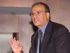 Operazione Farmabusiness: arrestato presidente Consiglio Calabria Domenico Tallini