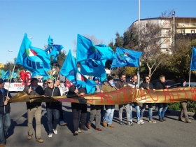 Ammortizzatori sociali: la Uil annuncia un sit-in per il 20 ottobre davanti la Cittadella regionale