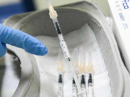 Vaccini Covid, cresce percentuale prime dosi in Calabria: preoccupano pero' i ricoveri